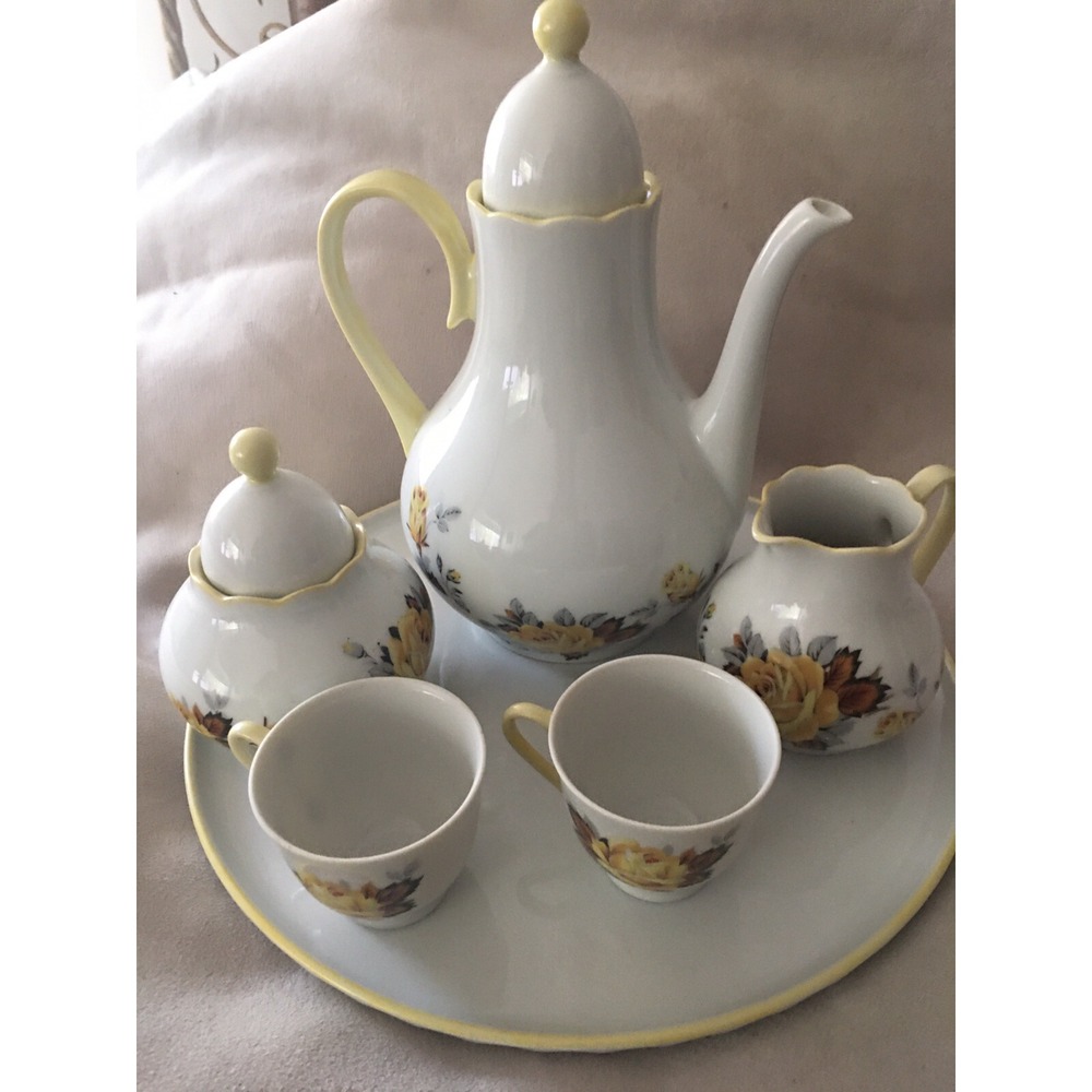 Vintage Johann Seltmann Vohenstrauss Bavaria Tea Coffee Set Yellow roses